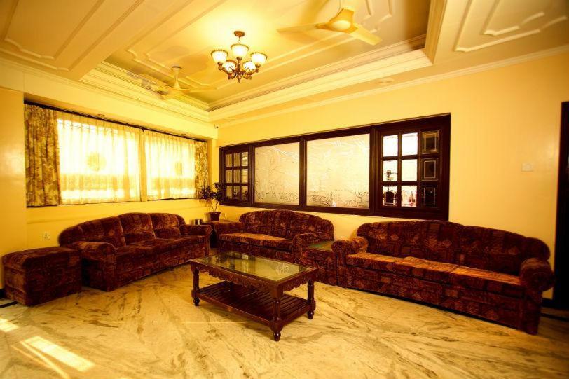 Hotel Residency Park มังคาลอร์ ภายนอก รูปภาพ